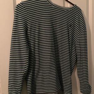 Stripes long sleeved shirt 🦋  men/ woman